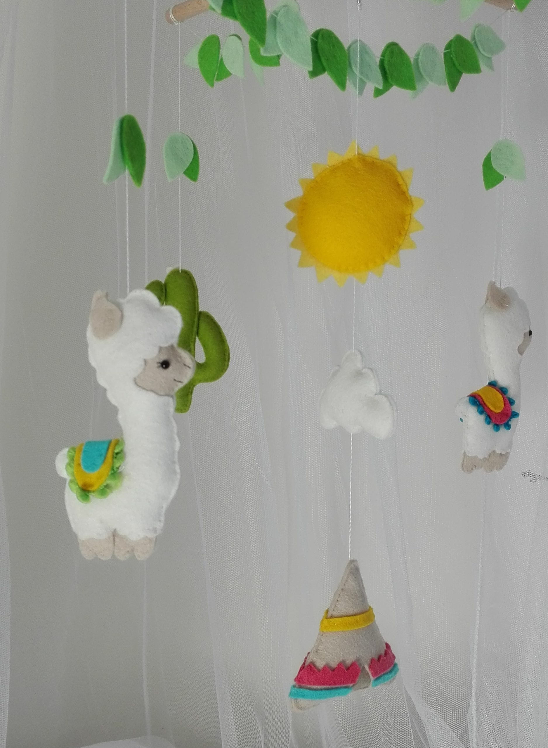 Mobile Pour Bebe Decoratif Lamas Cactus Dodonaturel Fr Mobile Pour Bebe Decoratif Lamas Cactus Dodonaturel Fr
