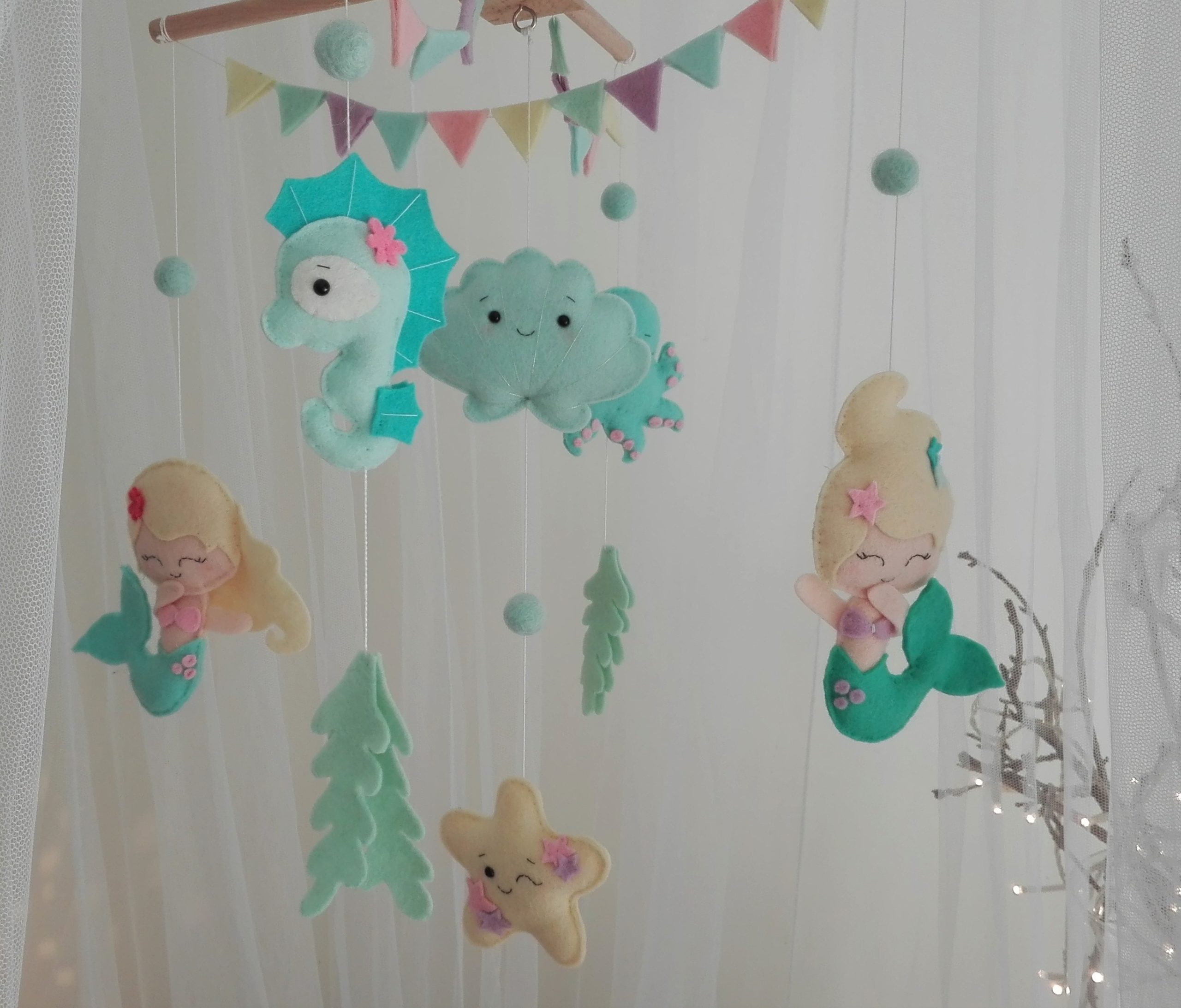 Mobile Pour Bebe Les Petites Sirenes Dodonaturel Fr Mobile Pour Bebe Les Petites Sirenes Dodonaturel Fr