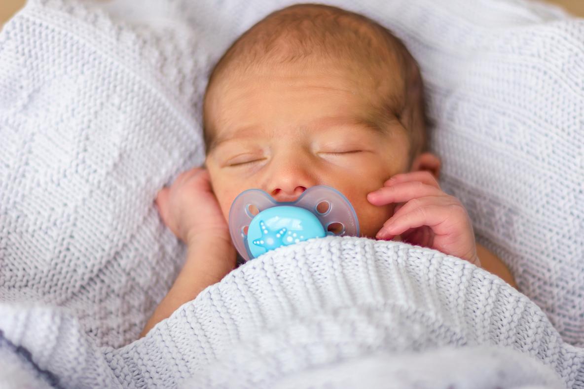 <strong>Les 10 meilleures sucettes pour bébé en 2023</strong> 8 Les 10 meilleures sucettes pour bébé en 2023