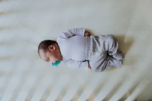 Matelas douillet pour lit bébé 60x120 : Confort et bien-être assurés
